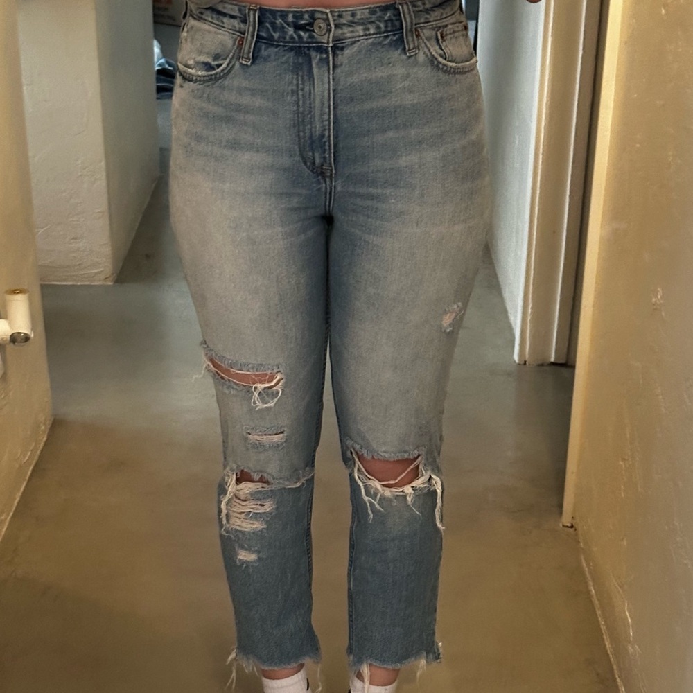 Abercrombie & Fitch Distressed Cropped Girlfriend Denim Jeans